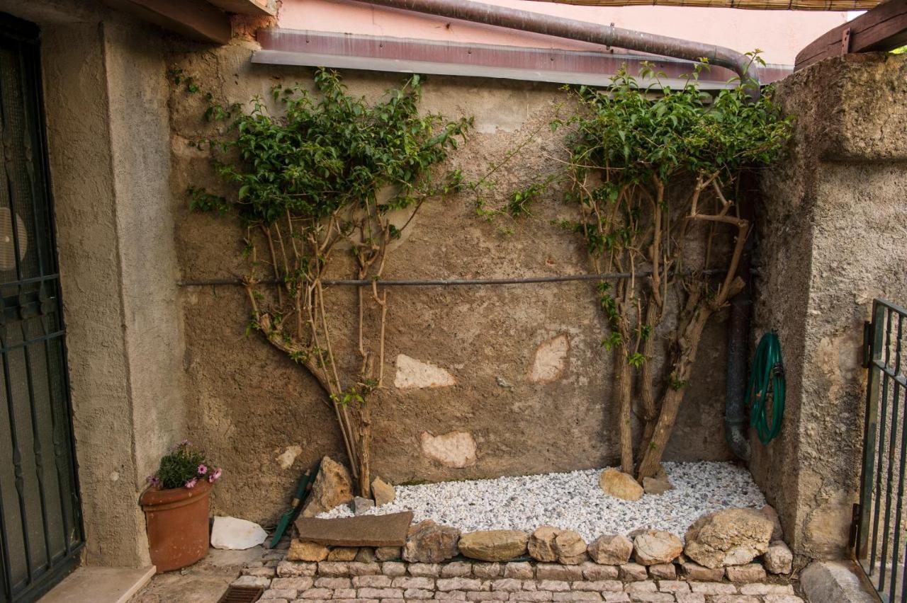 Вилла Borgo Antico - Casa Delle Onde Телларо Экстерьер фото